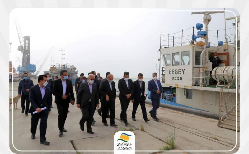 <span>Секретарь Высшего совета СЭЗ ИРИ посетил порт "Каспиан"</span>
