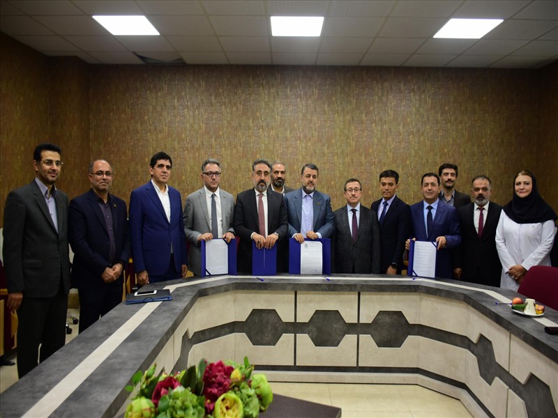 تفاهم نامه اتحادیه دانشگاه‌های اوراسیا در دانشگاه علوم پزشکی تبریز منعقد شد