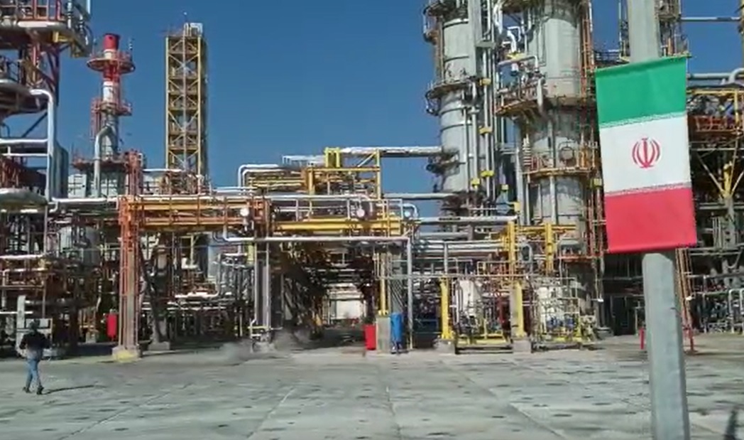 Иран запустил крупнейший в стране НПЗ по переработке сверхтяжелой нефти
