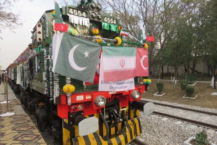 Железнодорожный грузовой состав в рамках международного коридора ITI пересек Иран