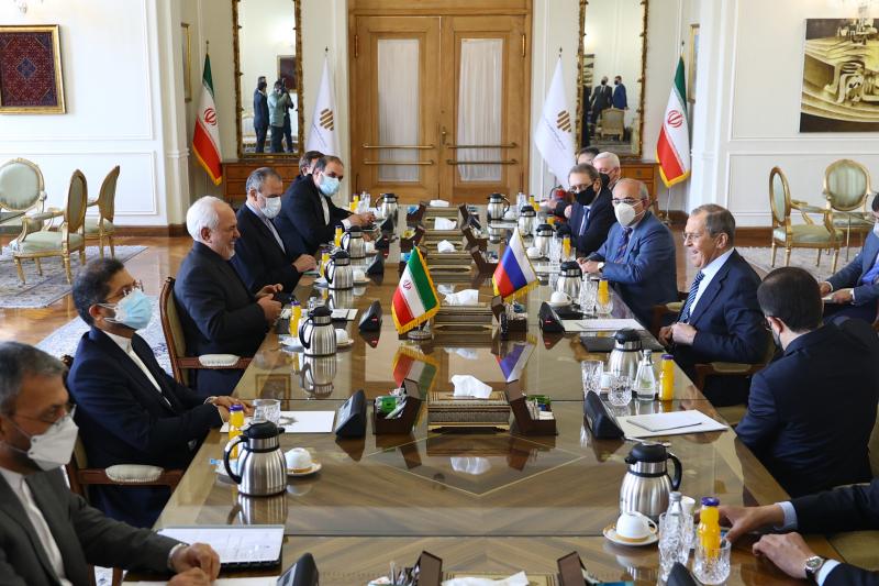 <span>وزیران خارجه ایران و روسیه پس از گفتگو و نشست خبری موافقتنامه فرهنگی امضاء کردند</span>
