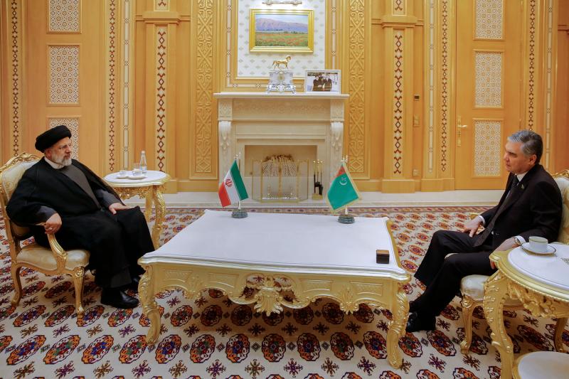<span>رئیسی: روابط ایران و ترکمنستان بر پایه همکاری‌های گسترده و اعتماد متقابل به سرعت در حال گسترش است</span>
