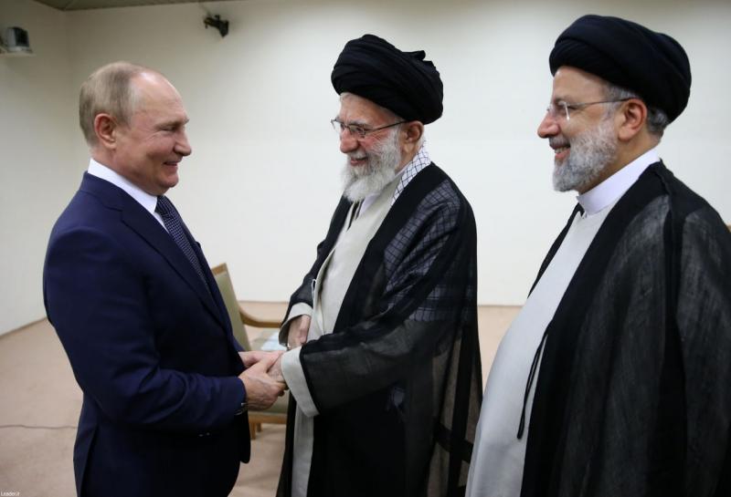 <span>با توجه به سفر پوتین به تهران باید منتظر اتفاقات مهم در روابط دو کشور بخصوص پیرامون توافق جامع باشیم</span>
