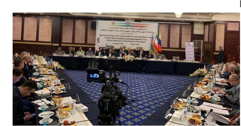 <span>Россия, Иран и Азербайджан подписали меморандум об упрощении транзитных перевозок</span>
