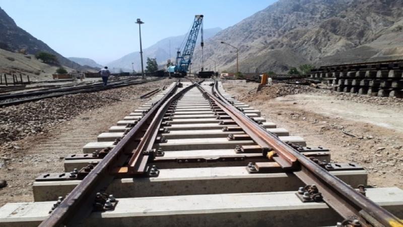 <span>راه‌آهن رشت- آستارا یک پروژه کلیدی و راهبردی و تکمیل کننده کریدور شمال-جنوب است</span>
