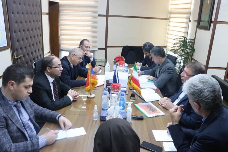 <span>مذاکرات ایران و ارمنستان در جهت گسترش همکاریهای بهداشت دام و دامپزشکی </span>
