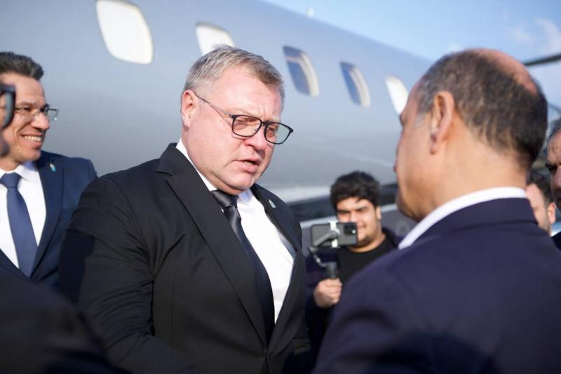 <span>Губернатор Астраханской области прибыл в Рашт </span>
