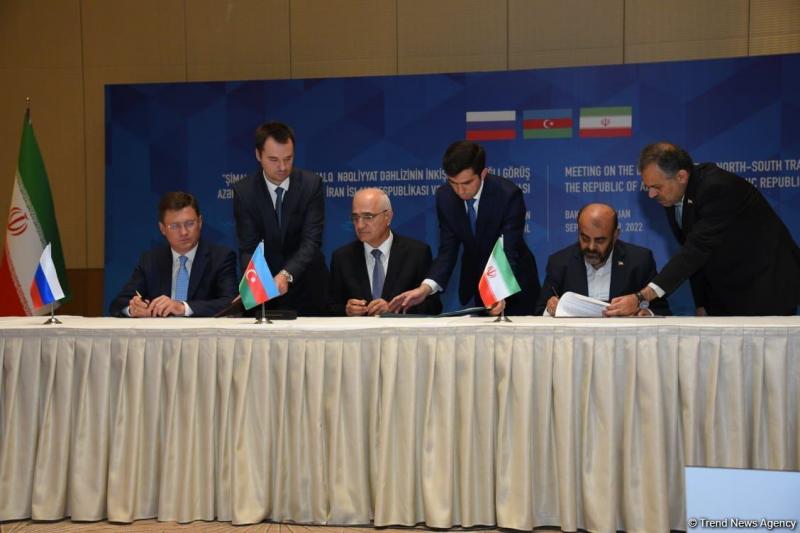 <span>Иран, Россия и Азербайджан подписали Бакинскую декларацию по МТК "Север – Юг"</span>
